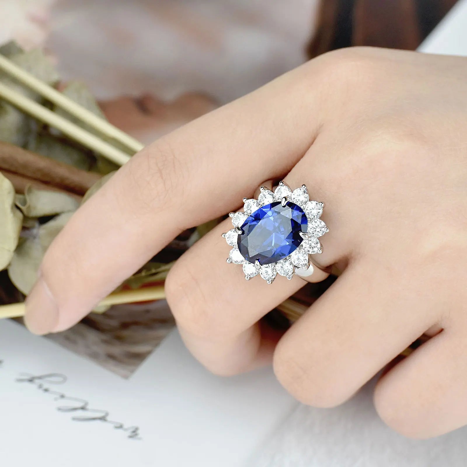 Newshe Vintage Oval Lab-Created Tanzanite Engagement Rings for Women Cocktail Party Wedding Luxury Jewelry