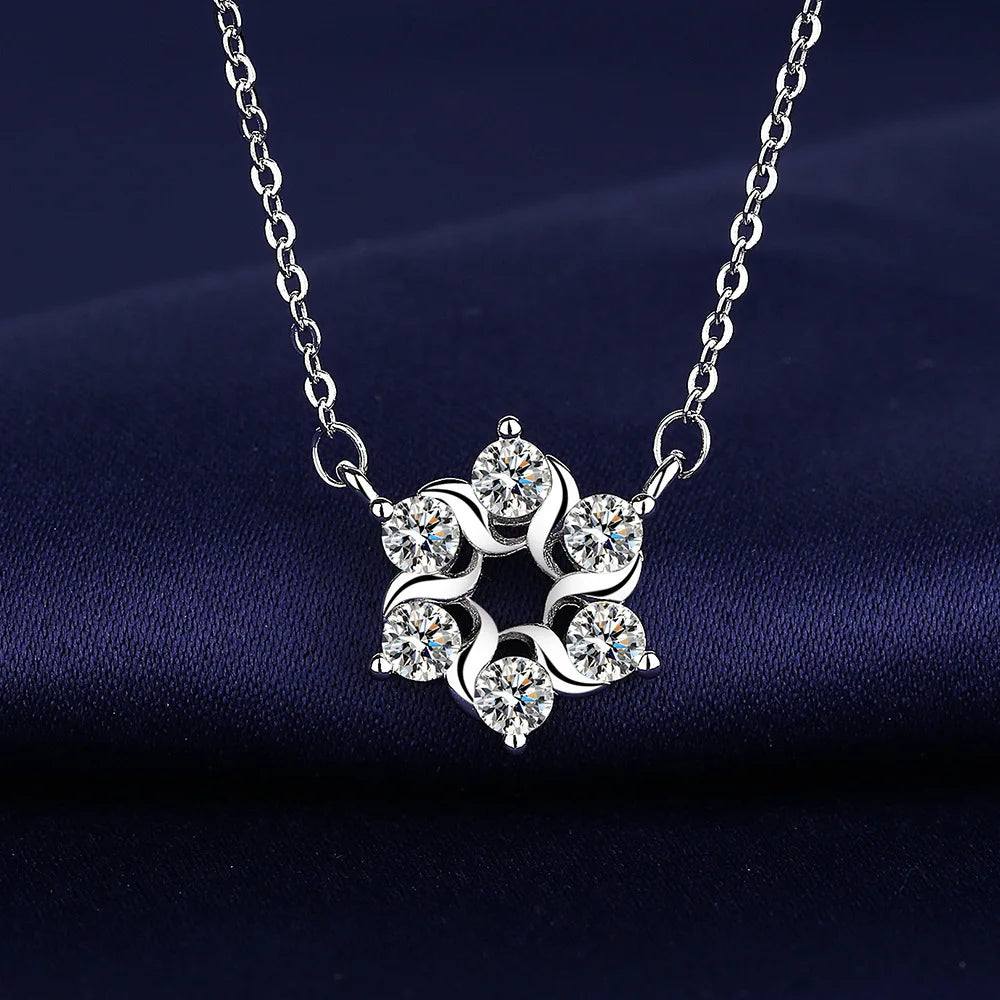 925 Sterling Silver Necklace For Women Round Pendent Sparkling Pave CZ Necklace Fashion Anniversary Birthday Jewelry Gifts N755