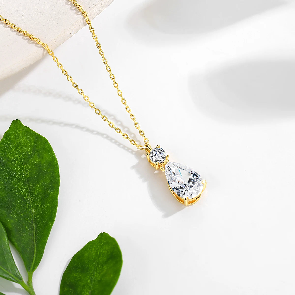 Trendy Lovers' Real 14k Gold Necklace Pear Cut Moissanite Diamond 3 Carat 7*11mm Wedding K gold Jewelery for Women Certified