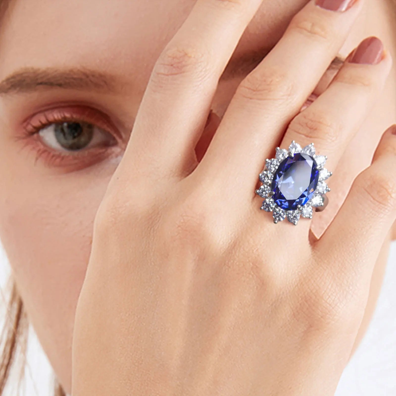 Newshe Vintage Oval Lab-Created Tanzanite Engagement Rings for Women Cocktail Party Wedding Luxury Jewelry