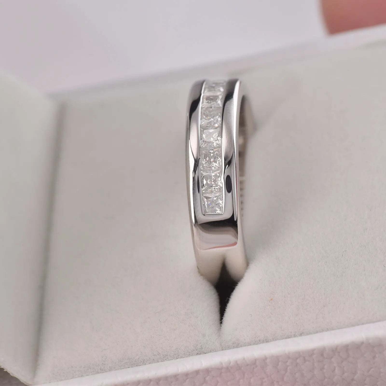Newshe GRA Certified Men's Moissanite Ring D Color VVS1 Princess Cut Channel Set Wedding Band White gold plated Promise Rings