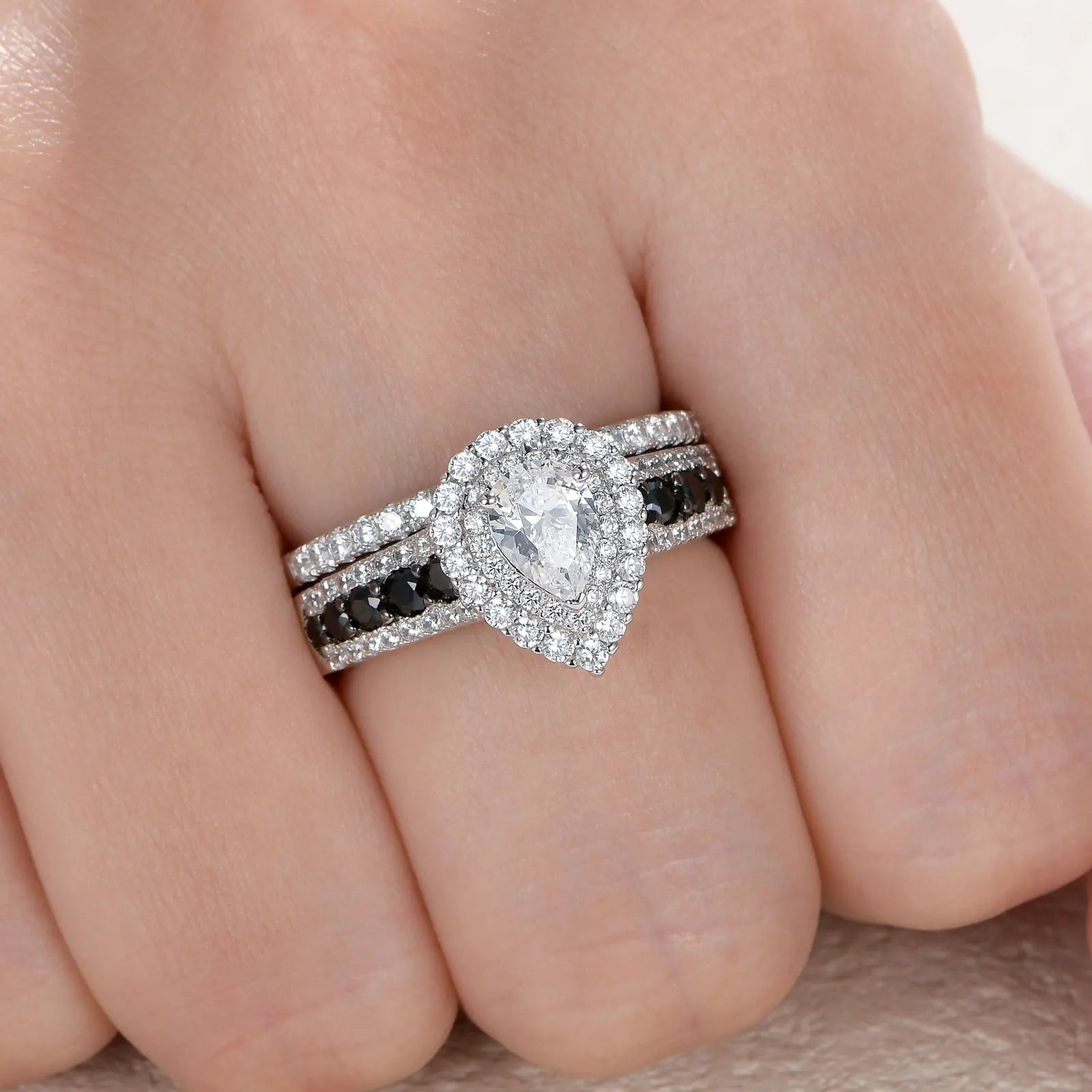 Newshe Pear Shaped Black White Engagement Ring Wedding Band for Women 2 Pieces Set 925 Silver Cubic Zircons Bridal Jewelry