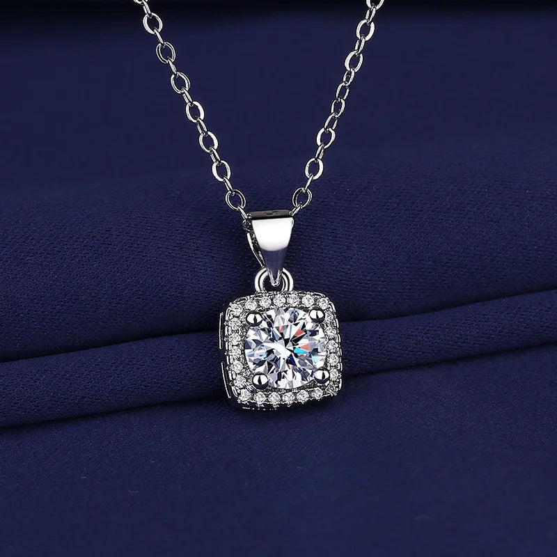 925 Sterling Silver Necklace For Women Round Pendent Sparkling Pave CZ Necklace Fashion Anniversary Birthday Jewelry Gifts