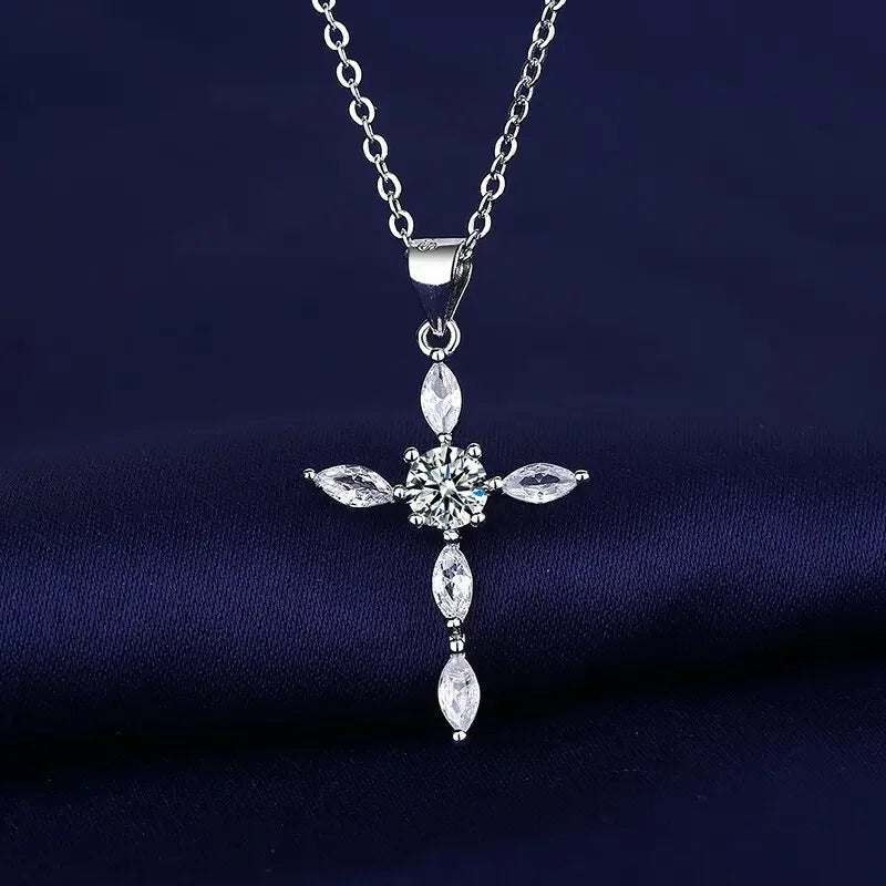 New Fashion 925 Sterling Silver Jewelry Round Zircon Pendants Necklaces Women Fine Semi Rhinestone Circle Clavicle Chain Choker