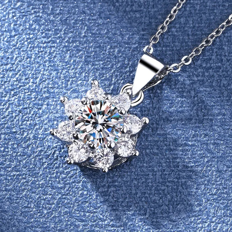 925 Sterling Silver Necklace For Women Round Pendent Sparkling Pave CZ Necklace Fashion Anniversary Birthday Jewelry Gifts