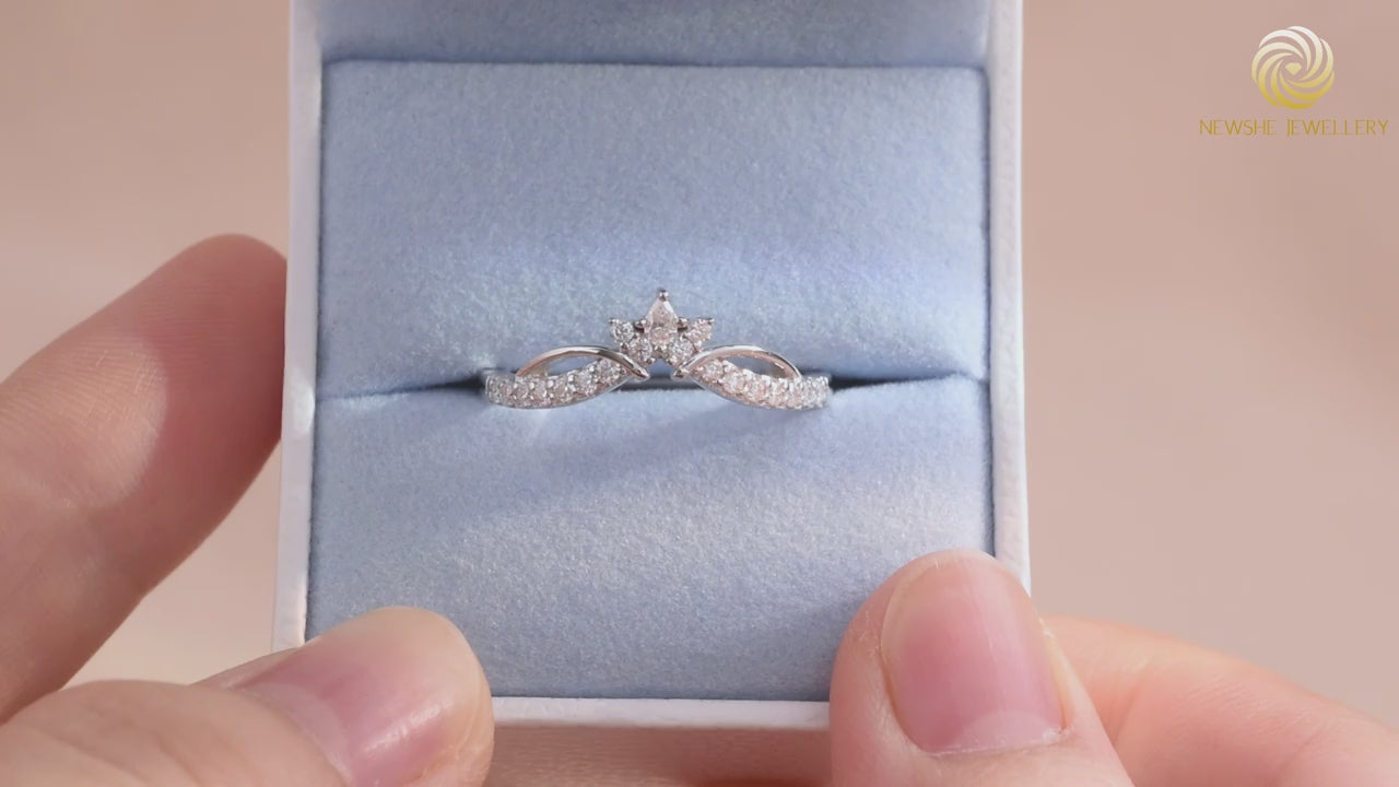 Vixonna Women's Crown Moissanite Wedding Band 925 Silver D Color VVS1