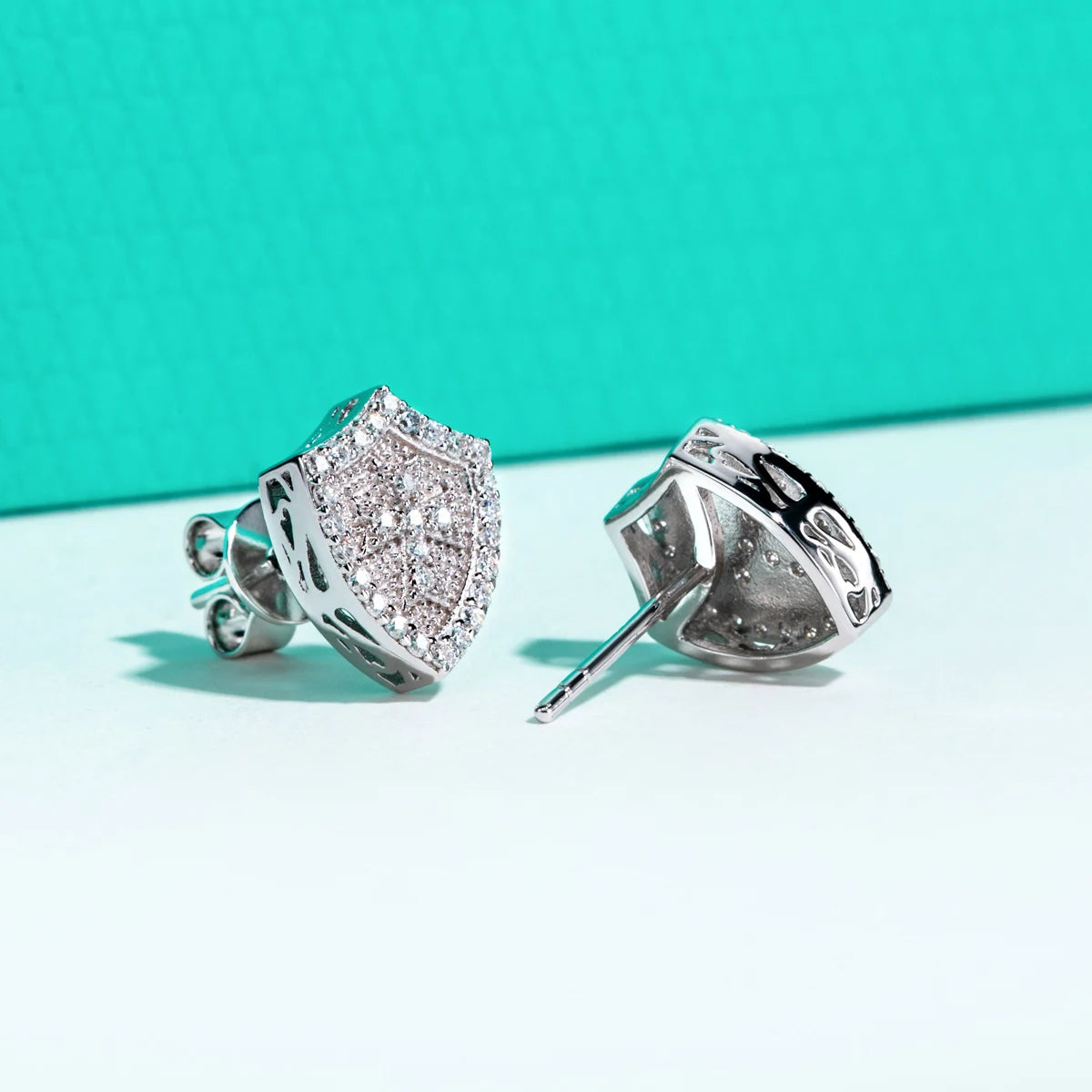 Vixonna Cross Moissanite Stud Earrings 0.3cttw 925 Silver