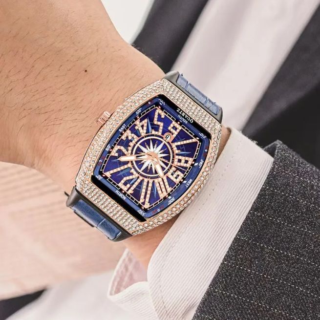 Vixonna Men's Iced Out Moissanite Watch Quartz VVS Tonneau