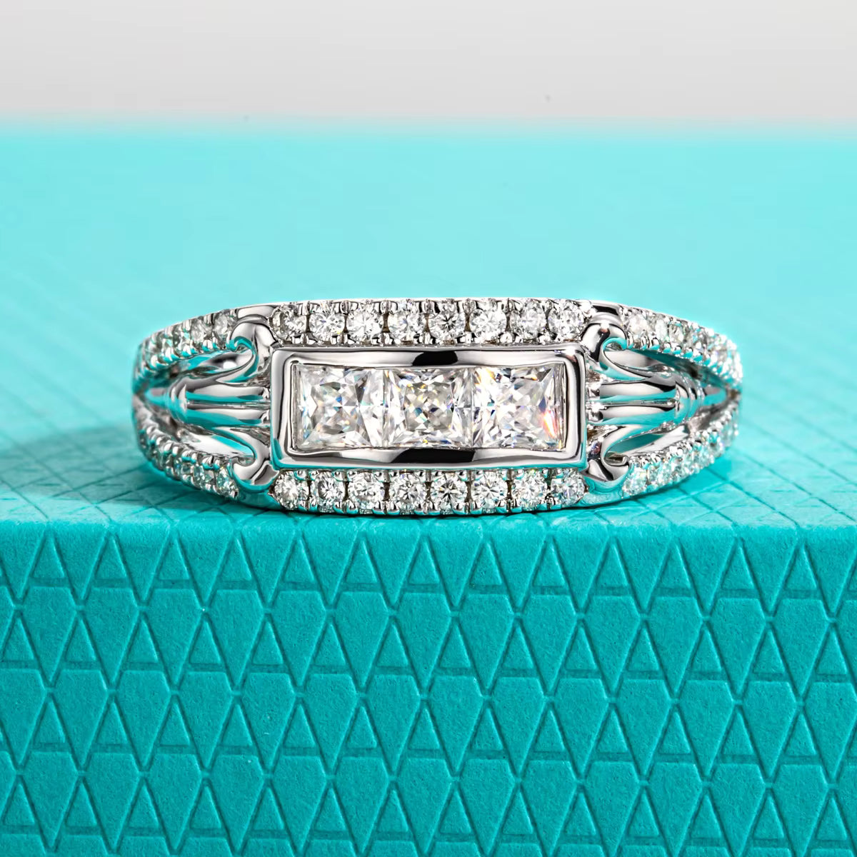 Vixonna Moissanite Roman Column Retro Wedding Ring 925 Silver D Color Princess
