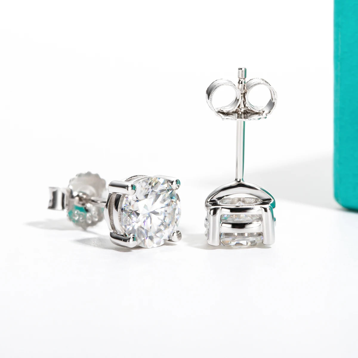 Vixonna Moissanite Stud Earrings 10K Gold Post D Color