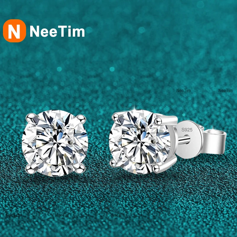 Vixonna Moissanite Stud Earrings 925 Silver D Color VVS1