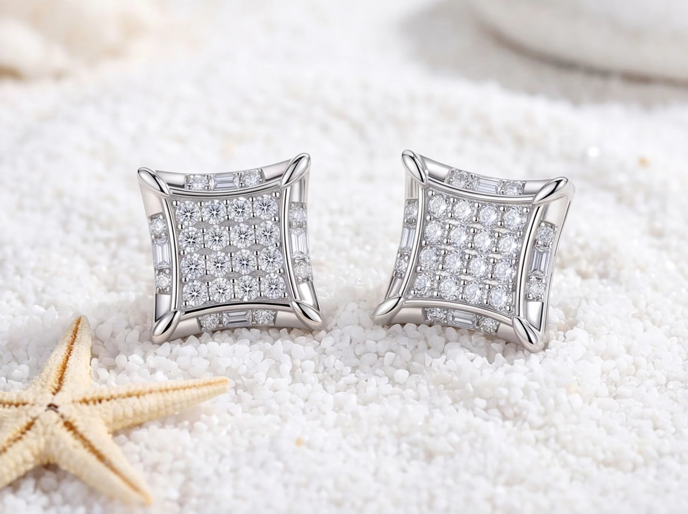 Vixonna Moissanite Stud Earrings 925 Silver D Color VVS1 Cushion