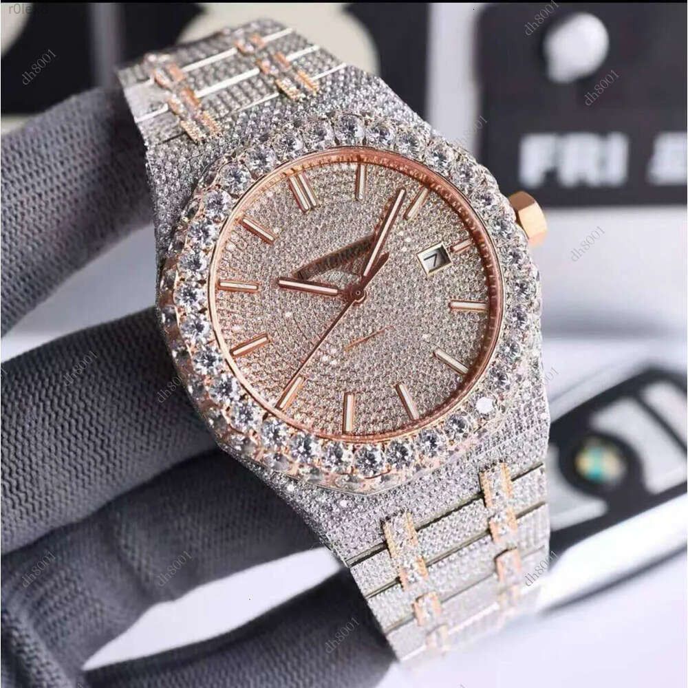 Vixonna Moissanite Studded Hip Hop Bust Down Wristwatch 41mm Quartz