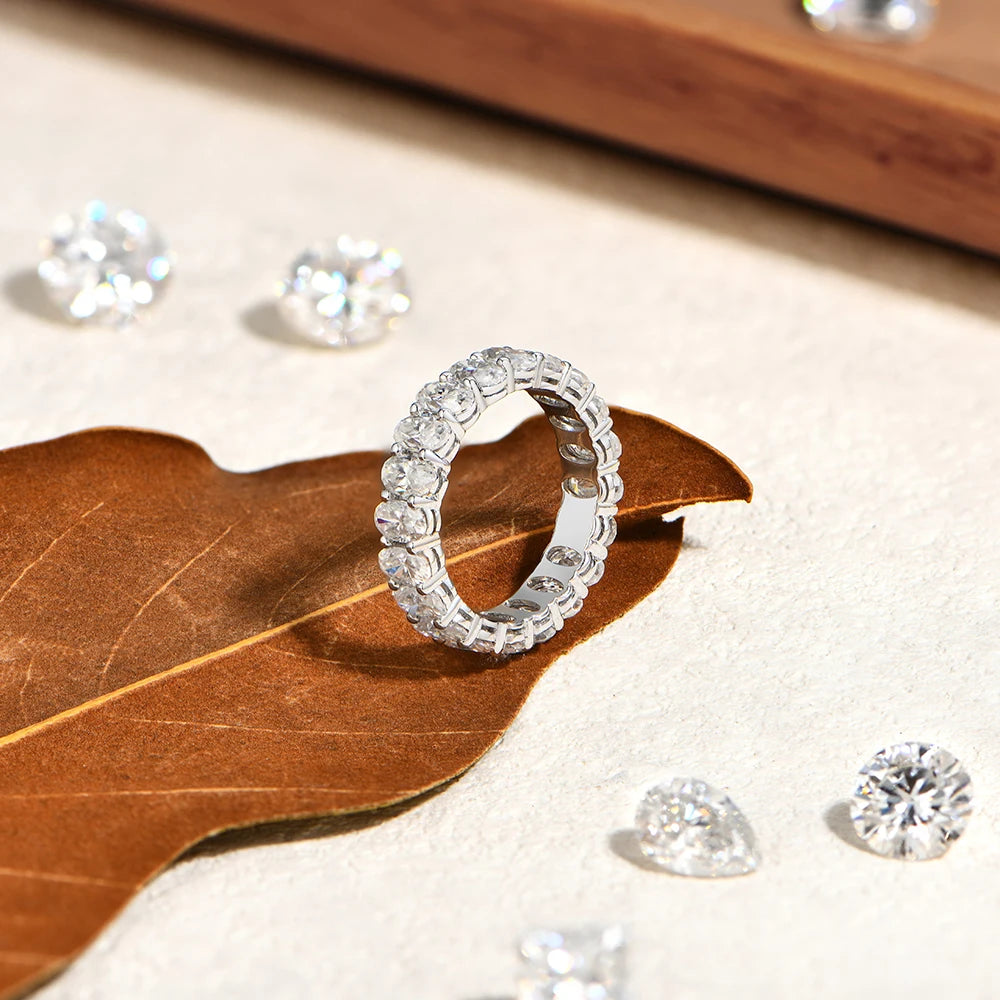 Vixonna Oval Cut Full Moissanite Eternity Ring 925 Silver D Color VVS1