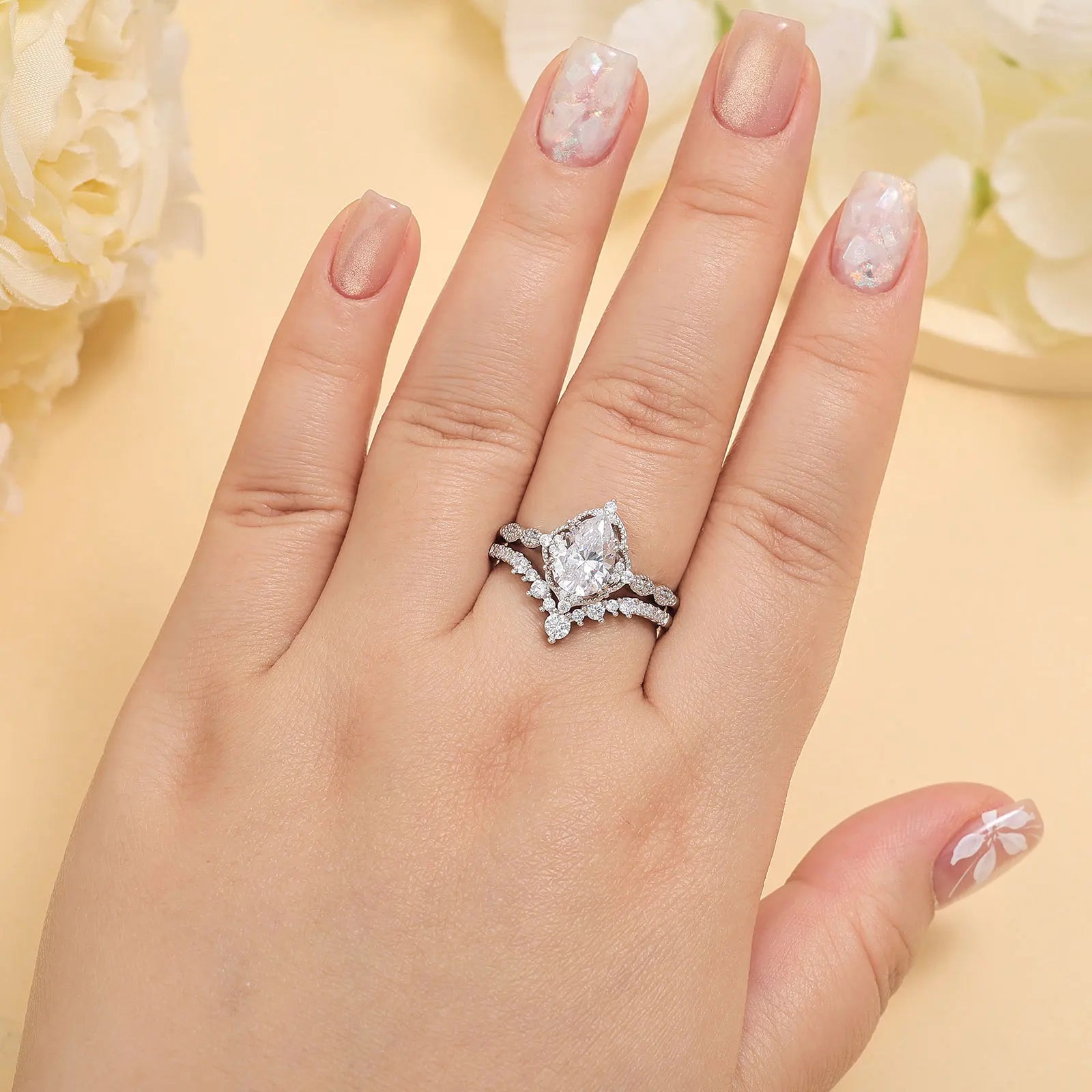 Vixonna Pear Cut Moissanite Bridal Wedding Ring Set 925 Silver D Color VVS1