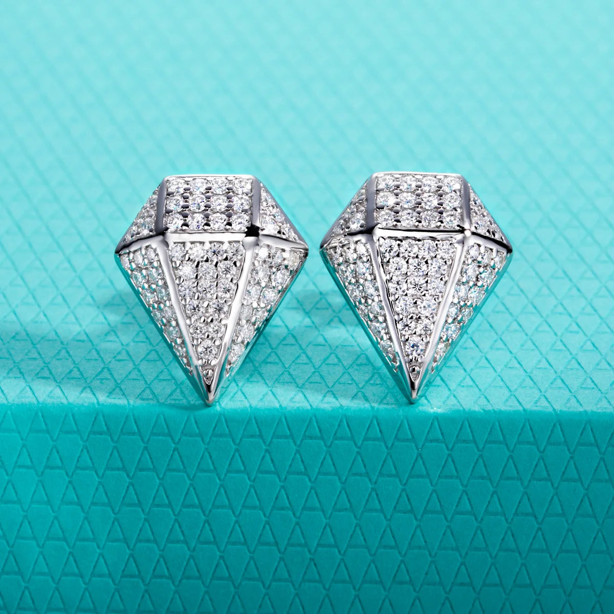 Vixonna Rhombus Moissanite Stud Earrings 0.94cttw 925 Silver