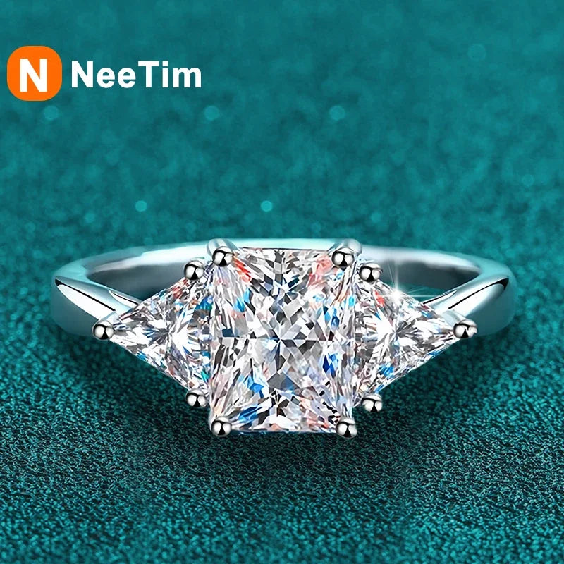 Vixonna Women's Emerald Cut Moissanite Wedding Ring 3ct D Color 925 Silver