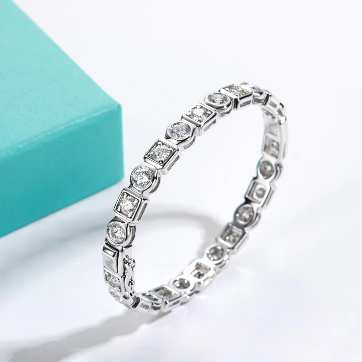 Vixonna Women's Moissanite Bezel Bangle Bracelet 925 Silver D Color