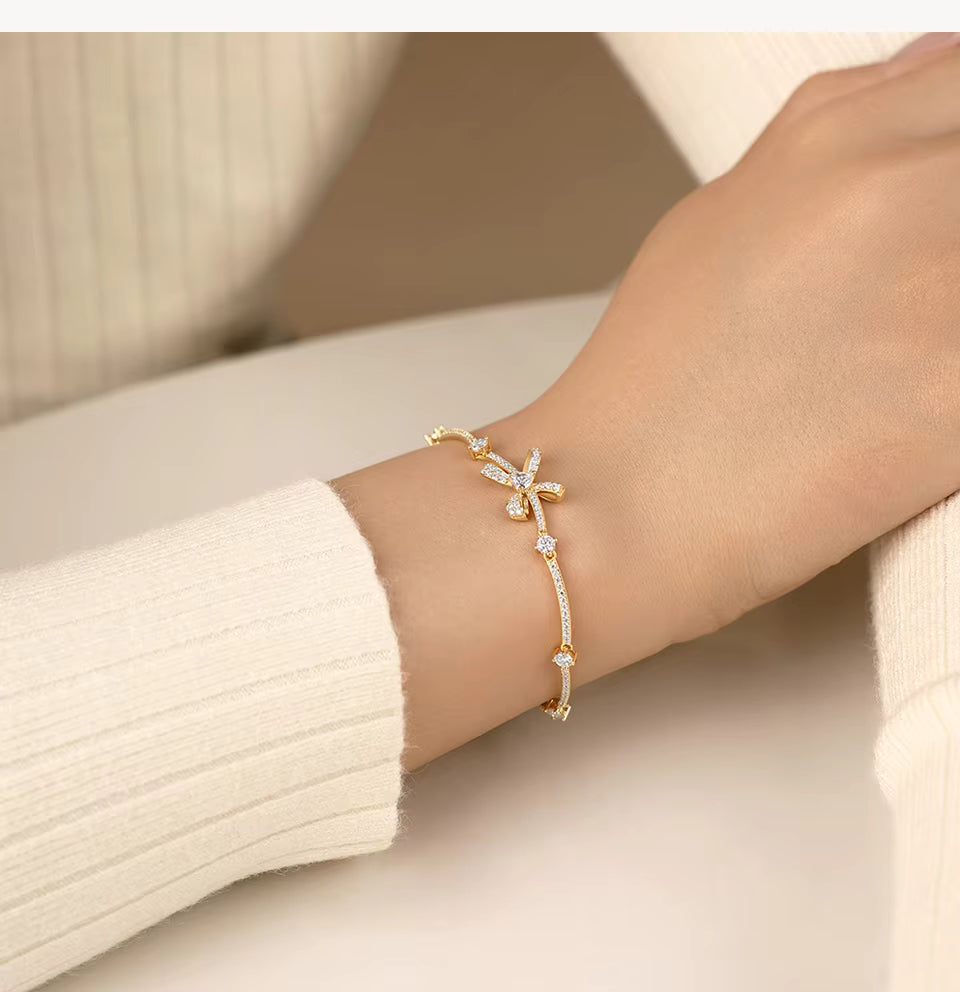 Vixonna Women's Moissanite Bow Bracelet 925 Silver D Color VVS1