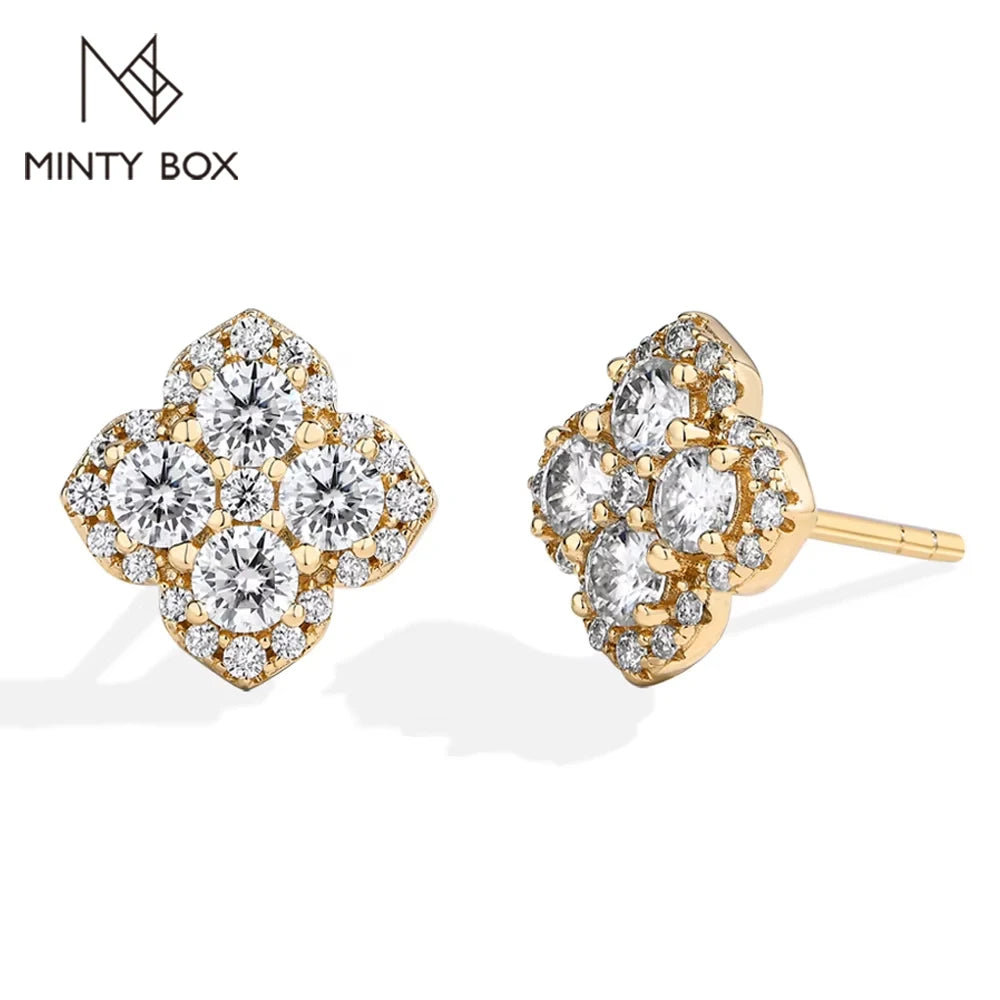 Vixonna Women's Moissanite Clover Stud Earrings 925 Silver D Color VVS1