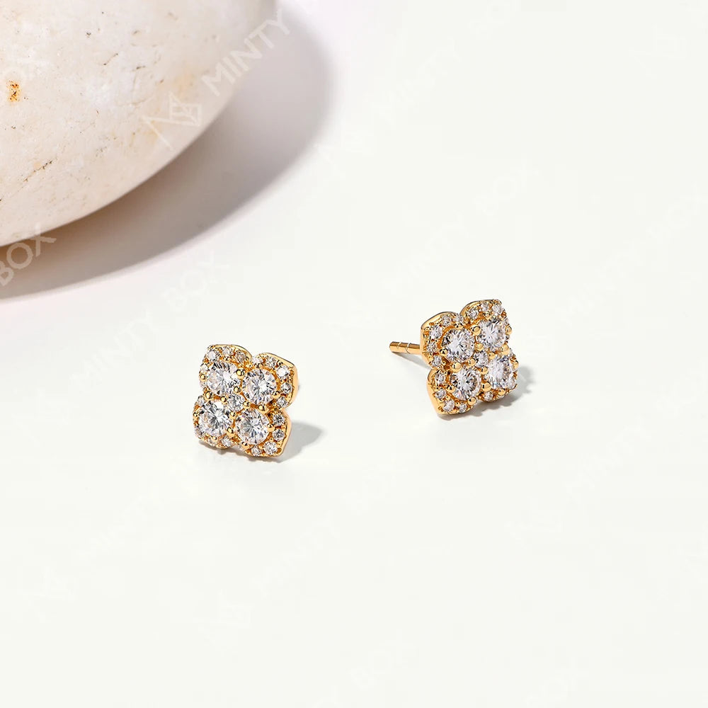 Vixonna Women's Moissanite Clover Stud Earrings 925 Silver D Color VVS1