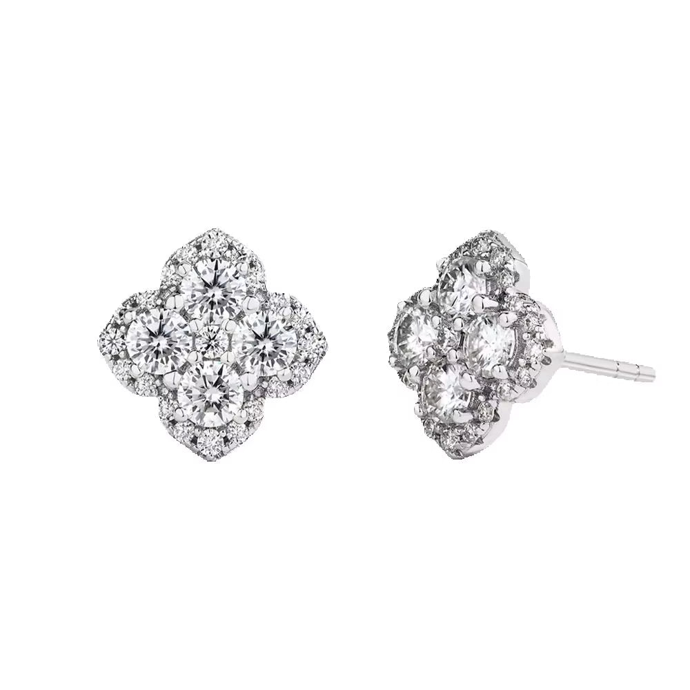Vixonna Women's Moissanite Clover Stud Earrings 925 Silver D Color VVS1