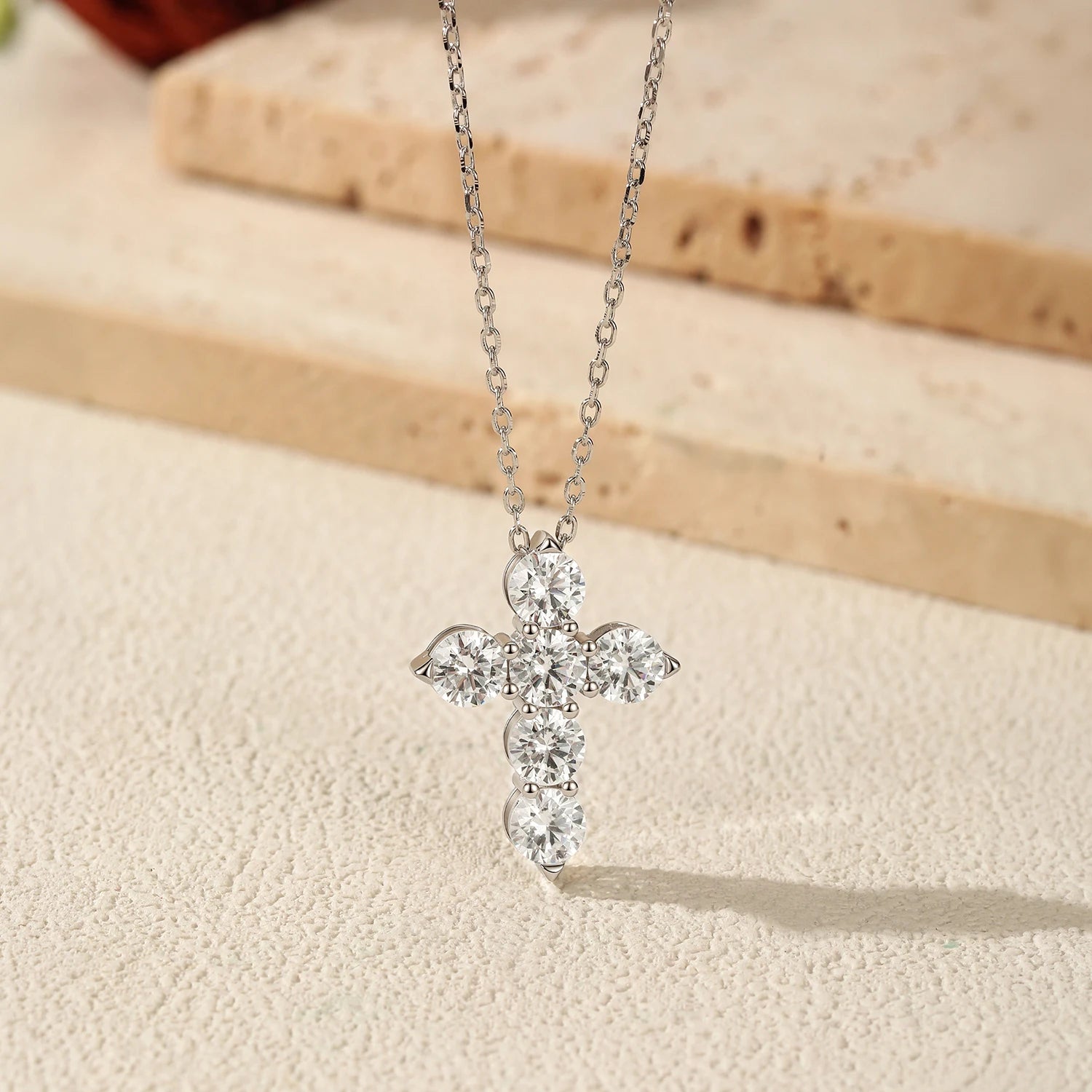Vixonna Women's Moissanite Cross Pendant Necklace 3ct 925 Silver D Color VVS1
