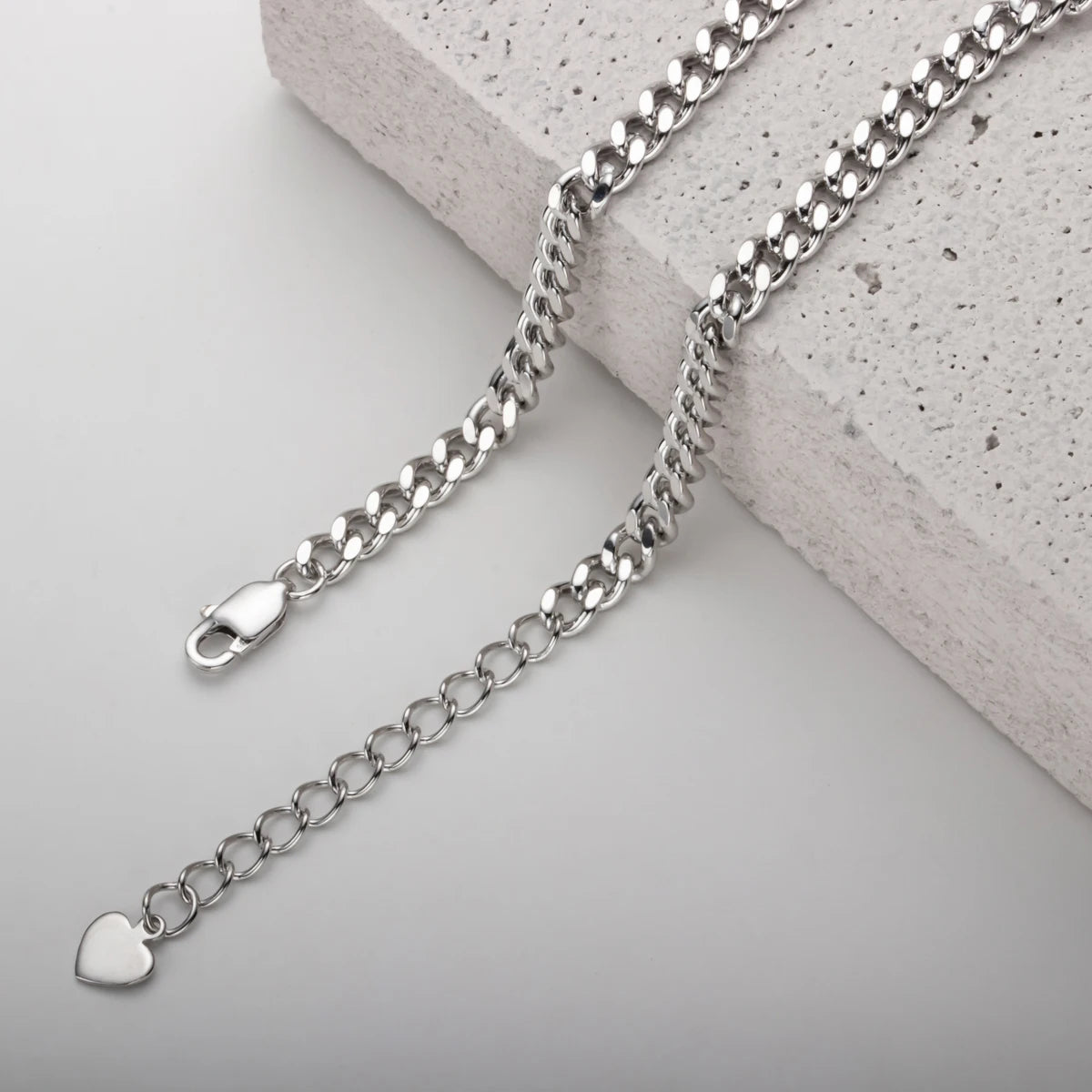 Vixonna Women's Moissanite Cuban Chain Bracelet 925 Silver