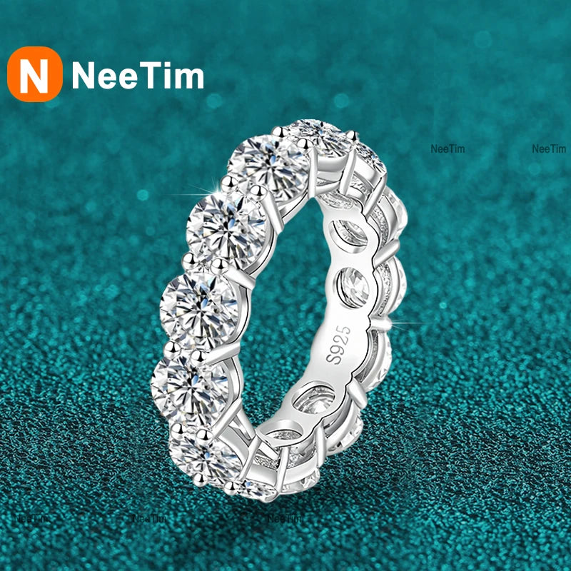 Vixonna Women's Moissanite Eternity Ring 925 Silver D Color VVS1 5mm