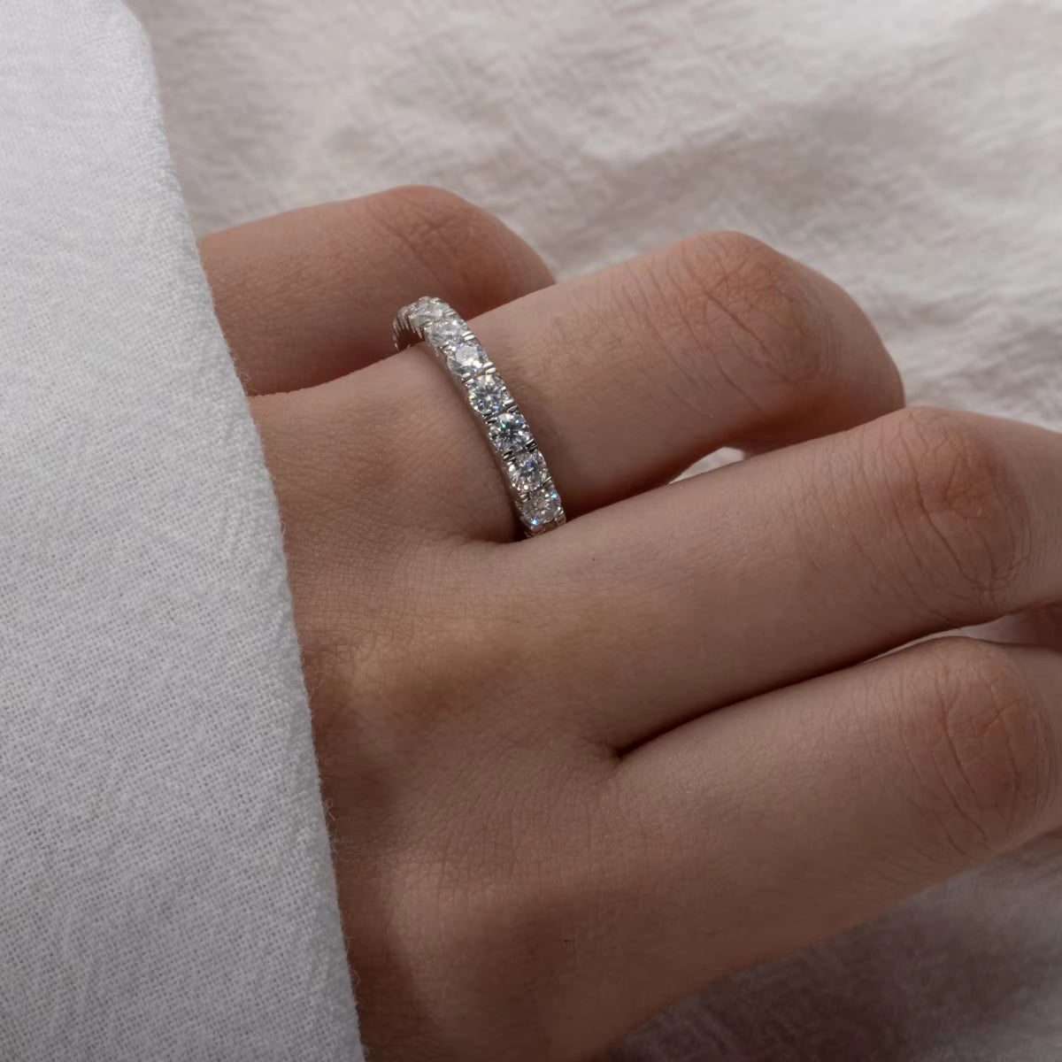 Vixonna Women's Moissanite Eternity Wedding Band Ring 925 Silver D Color