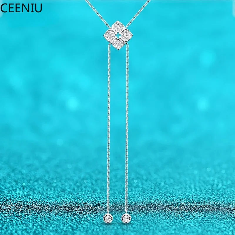 Vixonna Women's Moissanite Flower Pendant Necklace 925 Silver D Color VVS1