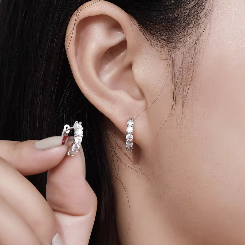 Vixonna Women's Moissanite Hoop Earrings 925 Silver D Color VVS1 0.12 in