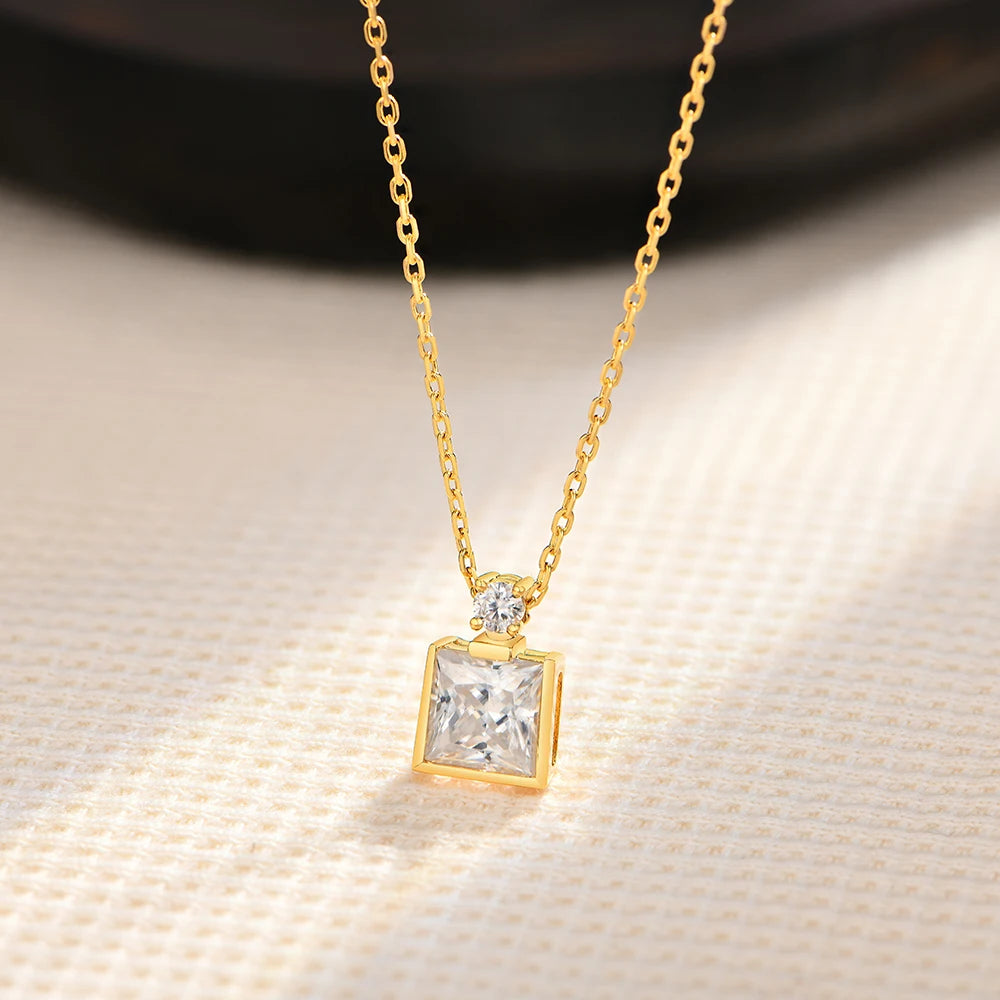 Vixonna Women's Moissanite Pendant Necklace 3ct D Color VVS1 Princess Cut