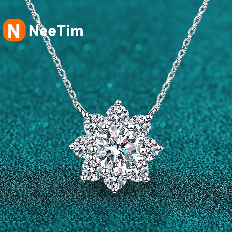 Vixonna Women's Moissanite Pendant Necklace 925 Silver 1ct D Color VVS1