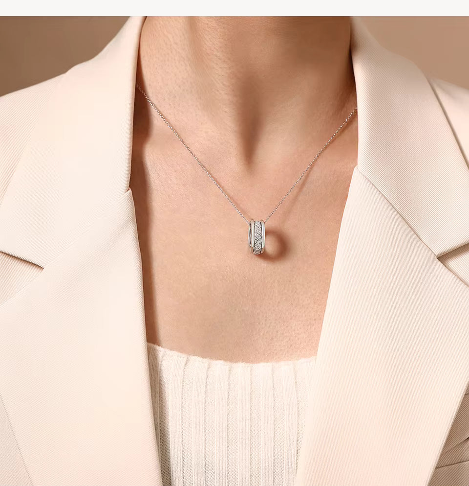 Vixonna Women's Moissanite Pendant Necklace 925 Silver D Color VVS1