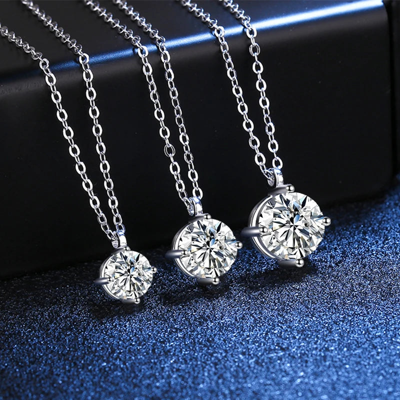 Vixonna Women's Moissanite Pendant Necklace 925 Silver D Color VVS1