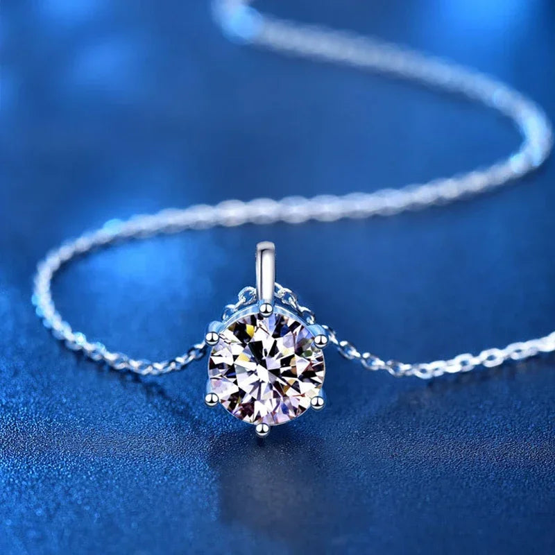 Vixonna Women's Moissanite Pendant Necklace 925 Silver D Color VVS1