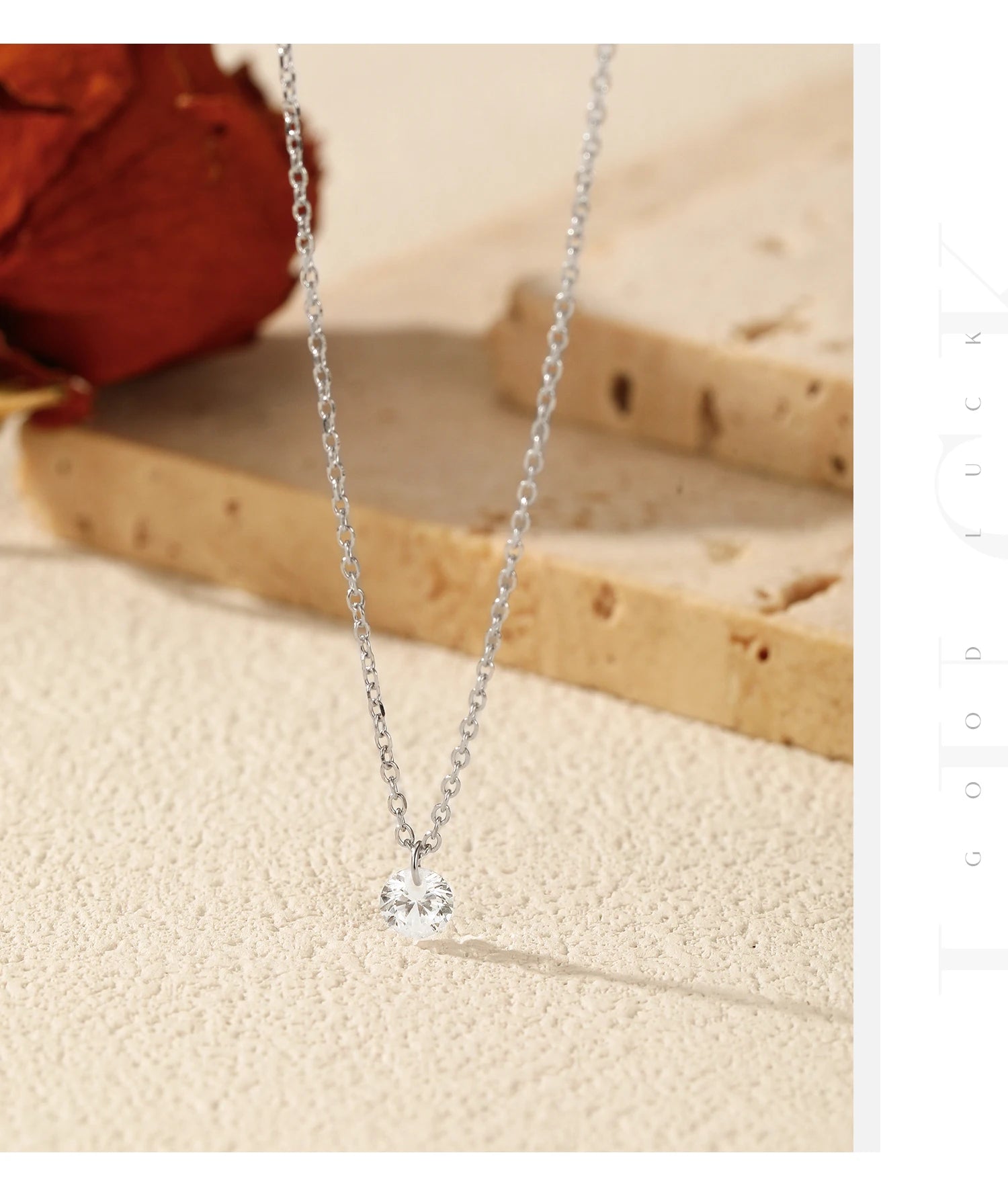 Vixonna Women's Moissanite Pendant Necklace 925 Silver D Color VVS1 Round
