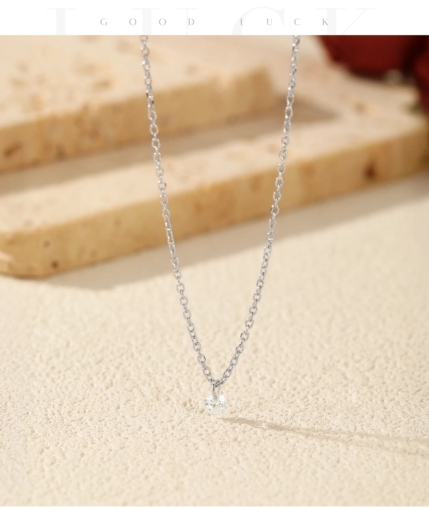 Vixonna Women's Moissanite Pendant Necklace 925 Silver D Color VVS1 Round