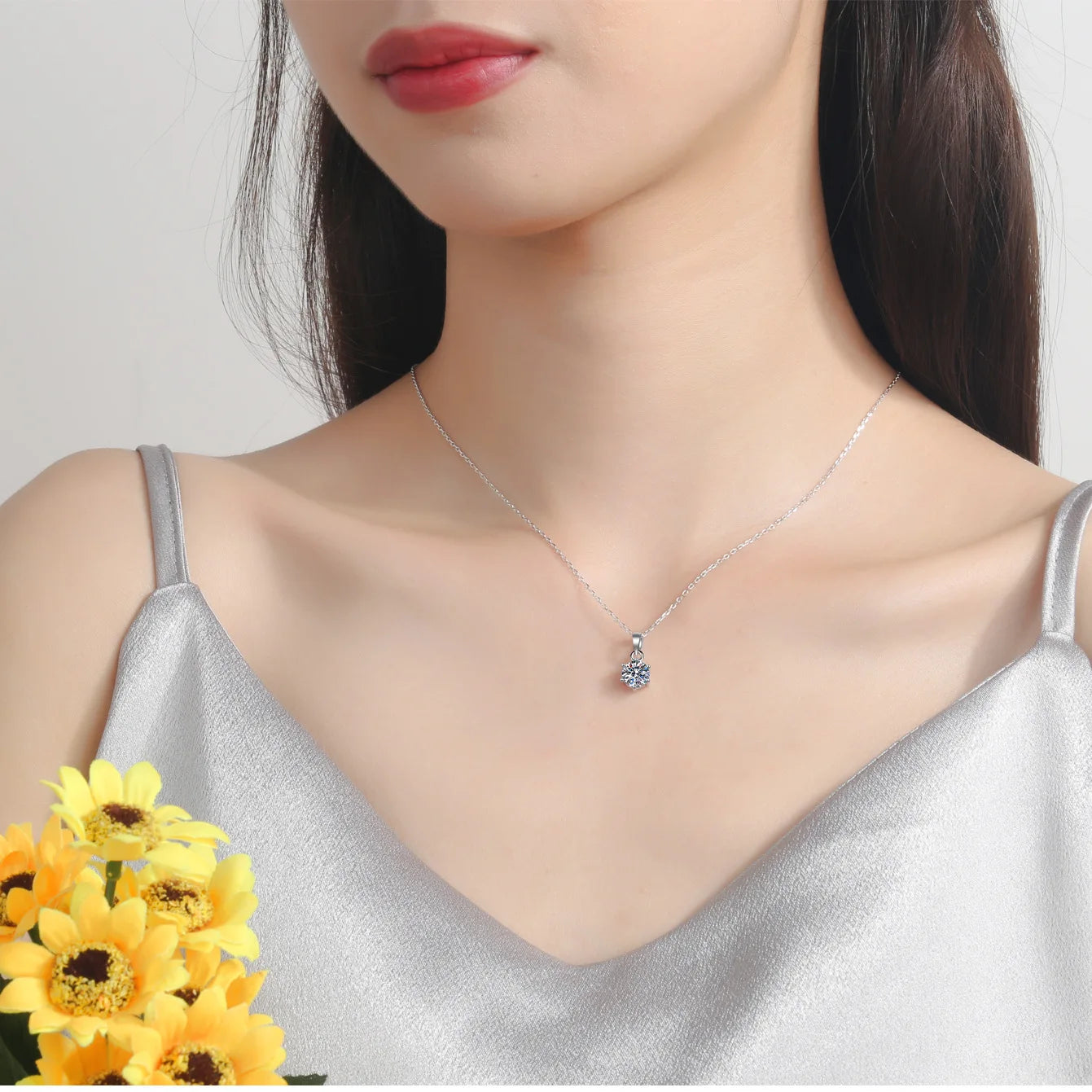 Vixonna Women's Moissanite Pendant Necklace Solitaire