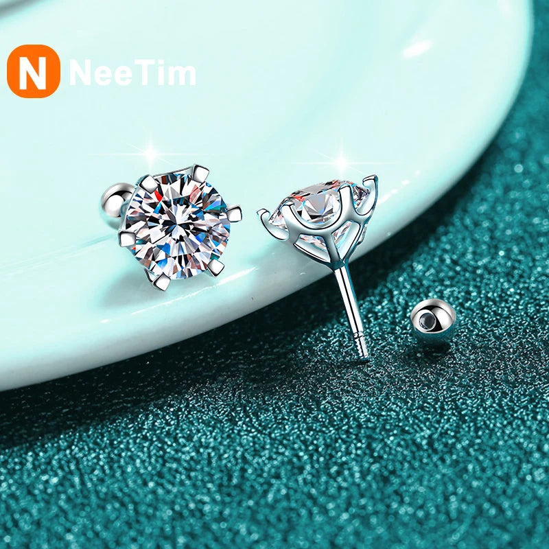 Vixonna Women's Moissanite Stud Earrings 925 Silver D Color VVS1