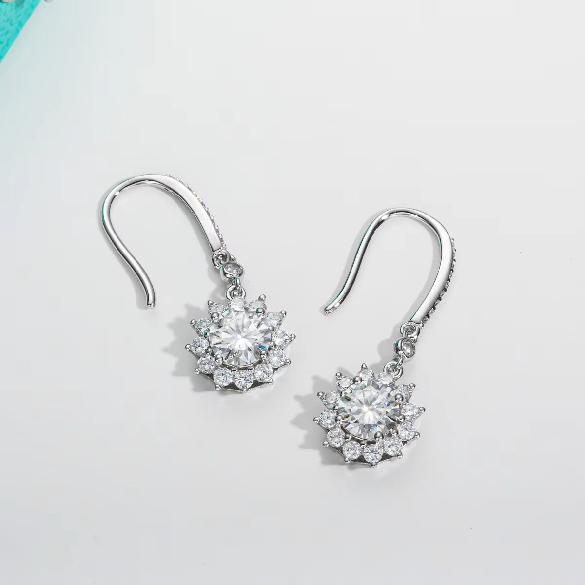 Vixonna Women's Moissanite Sunflower Drop Earrings 925 Silver 1ct D Color