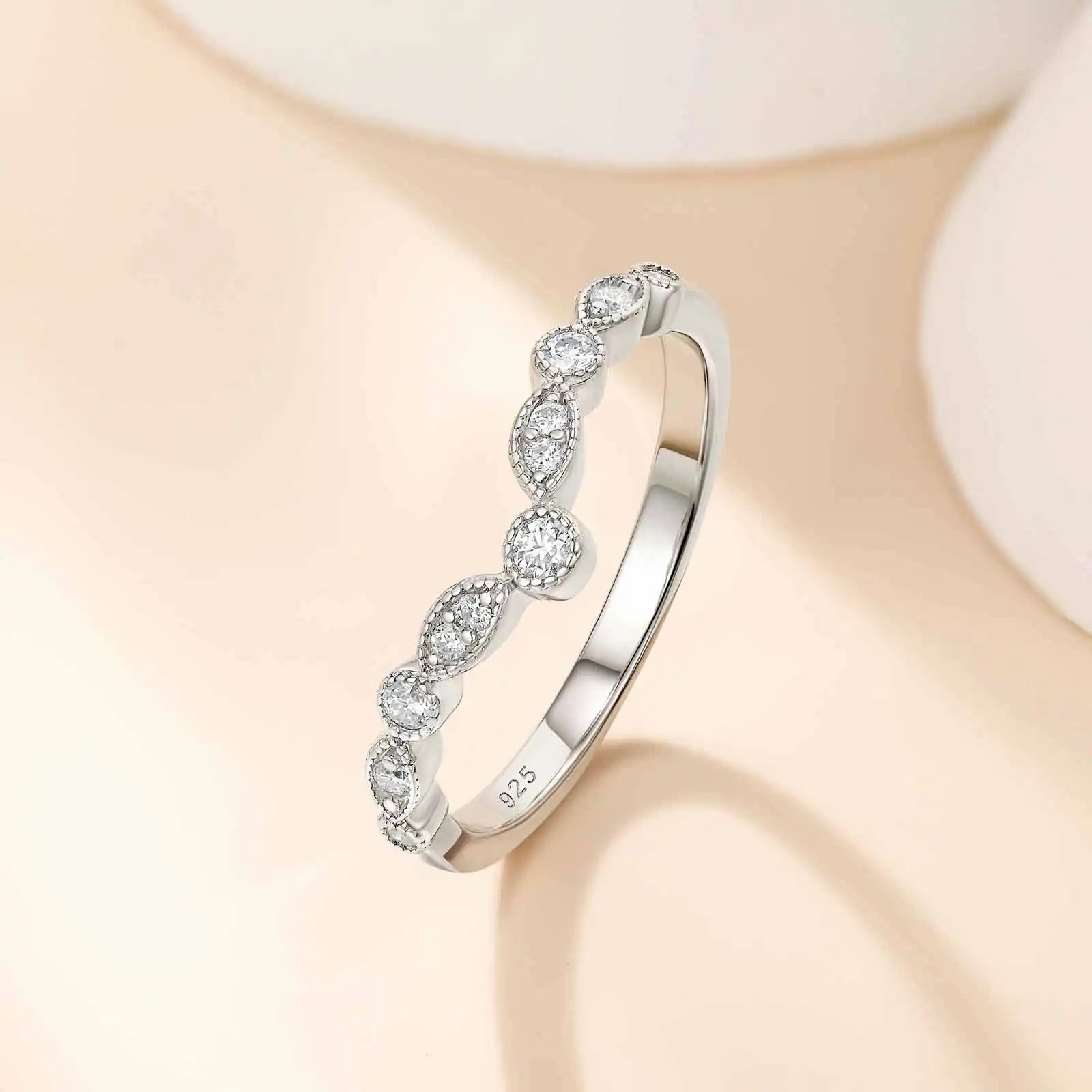 Vixonna Women's Moissanite Wedding Band Ring 925 Silver D Color VVS1