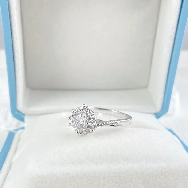 Vixonna Women's Moissanite Wedding Band Ring 925 Silver D Color VVS1