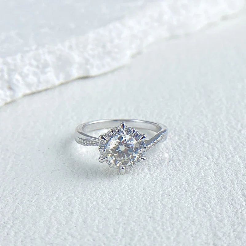 Vixonna Women's Moissanite Wedding Band Ring 925 Silver D Color VVS1