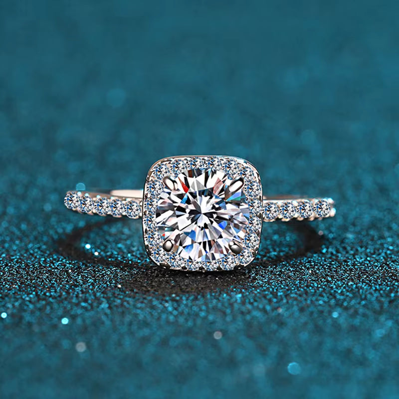 Vixonna Women's Moissanite Wedding Ring 925 Silver D Color VVS1