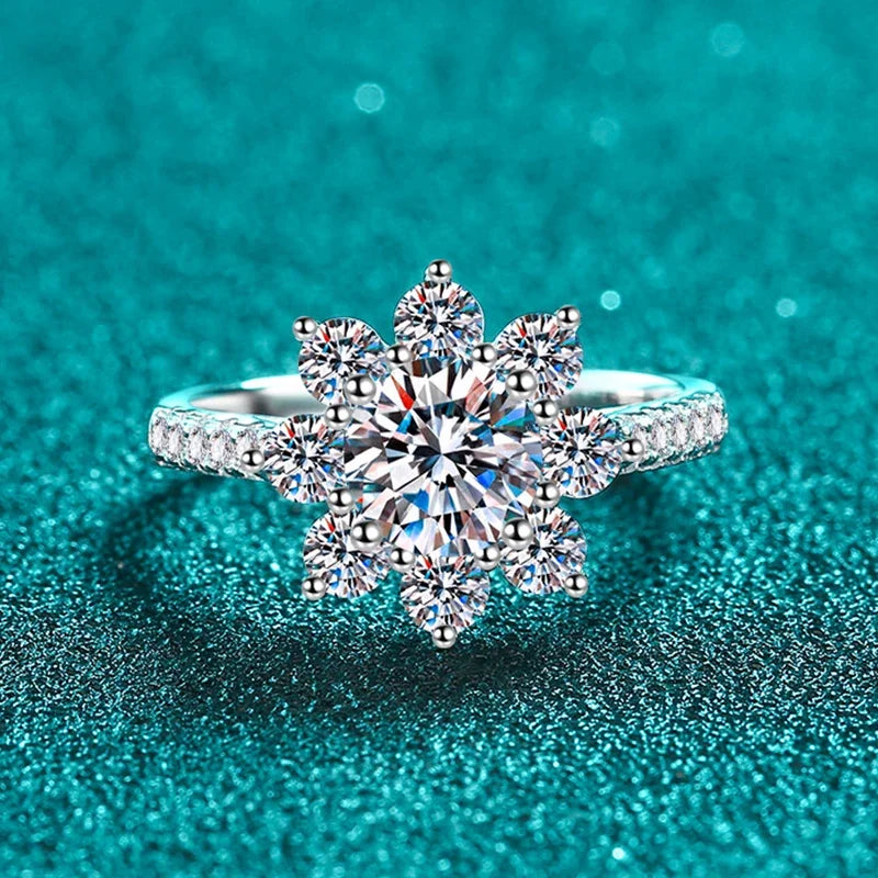Vixonna Women's Moissanite Wedding Ring 925 Silver D Color VVS1