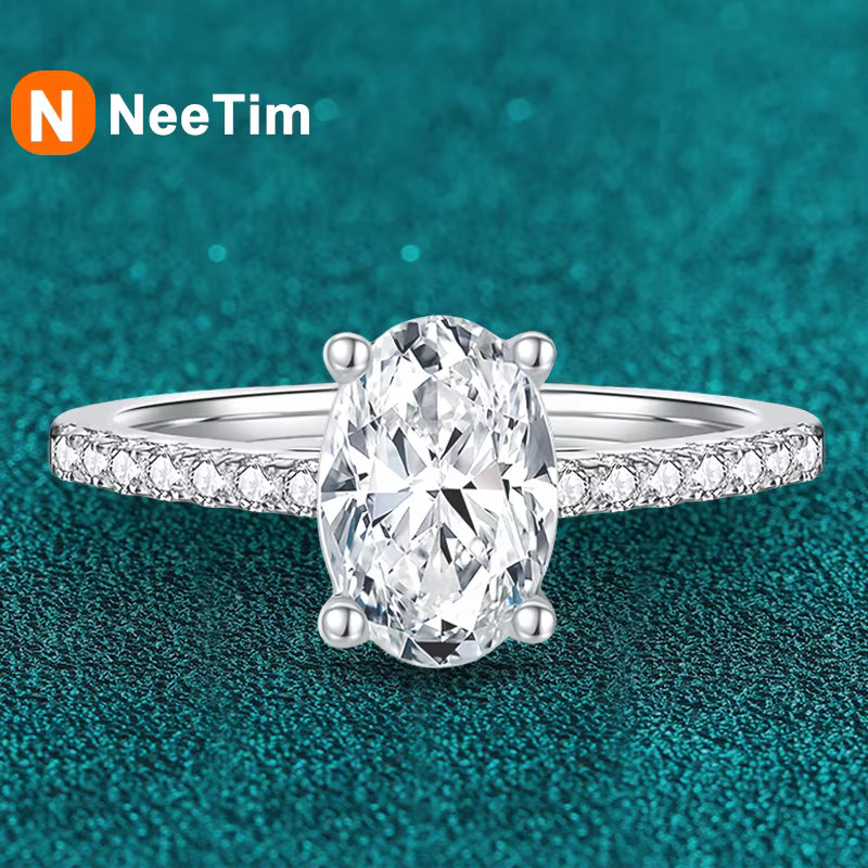 Vixonna Women's Oval Cut Moissanite Ring 925 Silver D Color VVS1