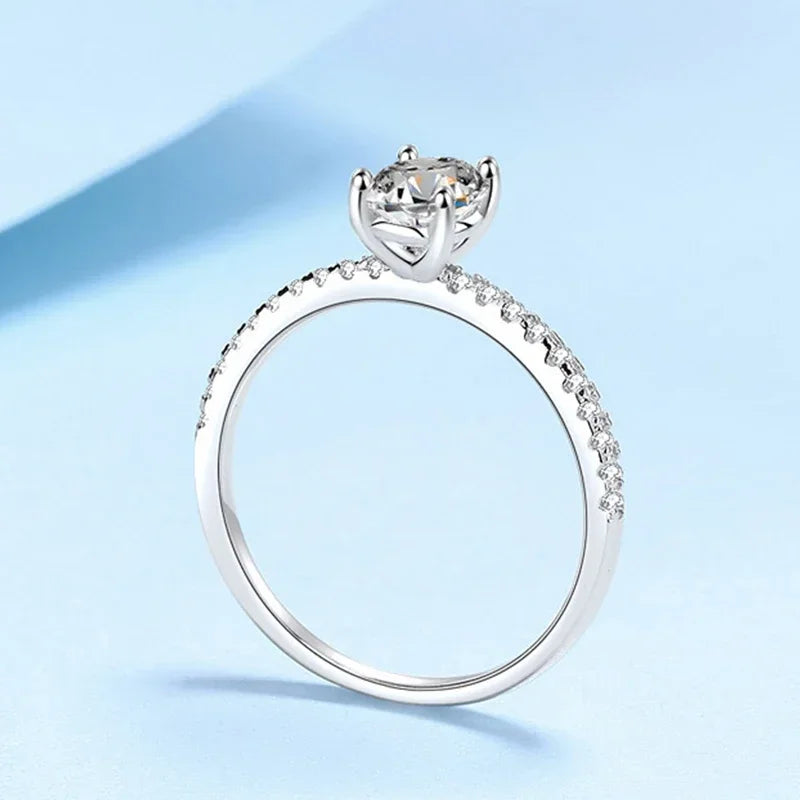 Vixonna Women's Oval Cut Moissanite Ring 925 Silver D Color VVS1