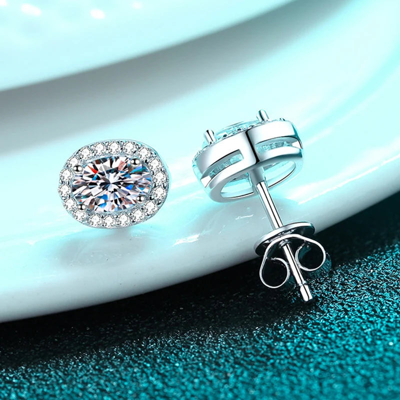 Vixonna Women's Oval Cut Moissanite Stud Earrings 925 Silver D Color VVS1